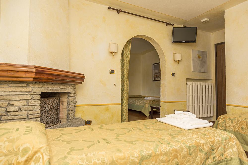Hotel La Fontaine Oulx المظهر الخارجي الصورة
